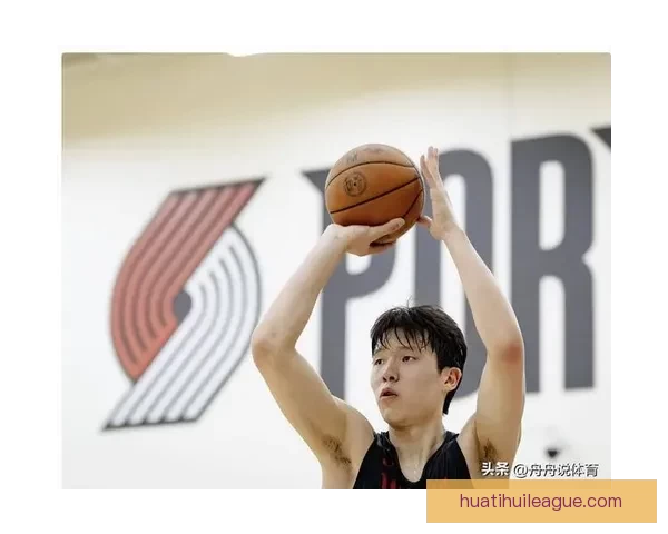 12.6秒关键绝杀杨瀚森奋力拼搏手臂血痕显现笑容依旧灿烂